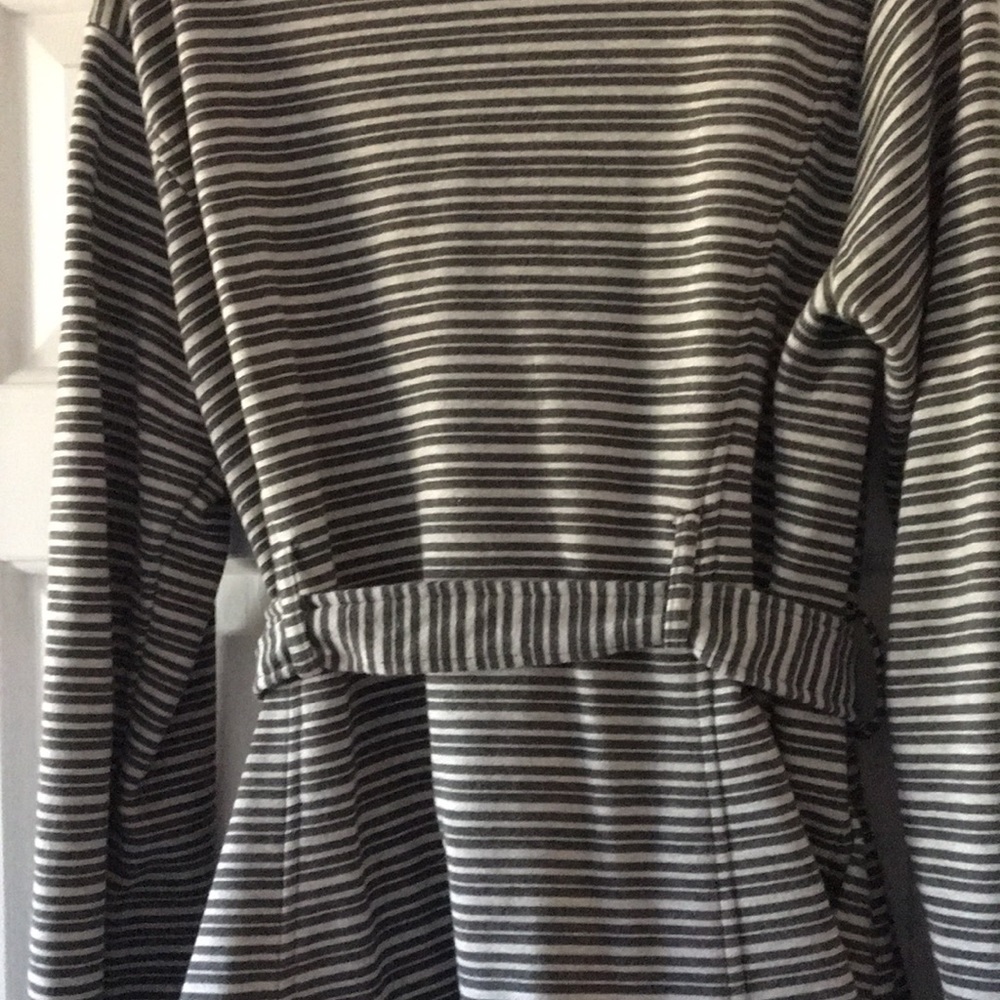 Jacket - Picture 6 of 7